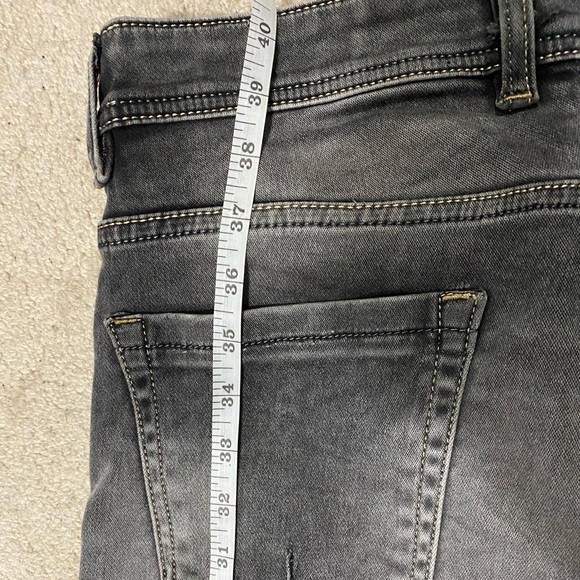 Grey skinny Jeans (new) - Picture 3 of 8
